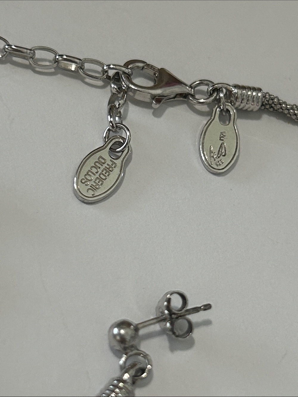 Frederic Duclos Necklace Set - Picture 3 of 3